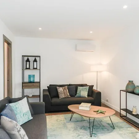 Chateau-6 * Porto-Vecchio (Corsica)